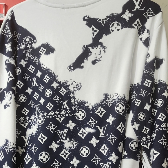 Louis Vuitton Monogram Bandana Crewneck - Authentic w/tags $1000 - Picture 2 of 5